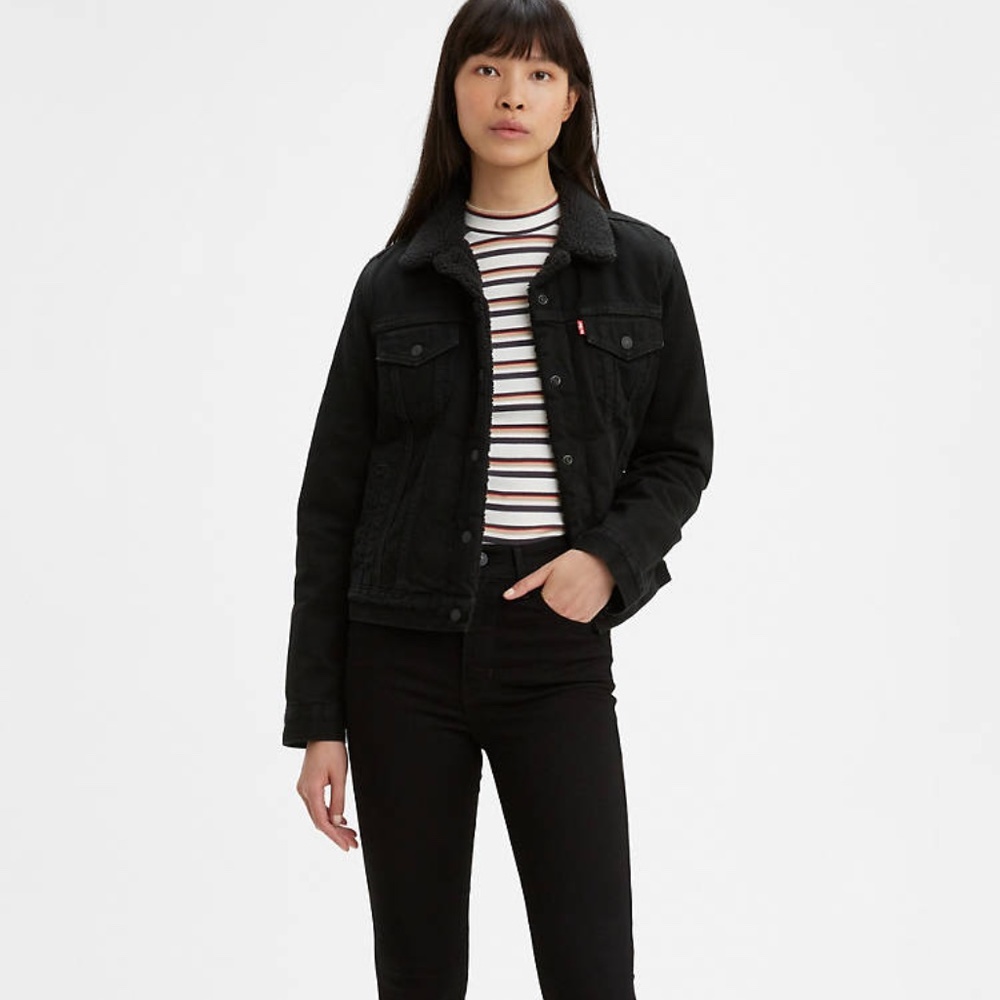 Levi's Black Sherpa Trucker Jacket NWT